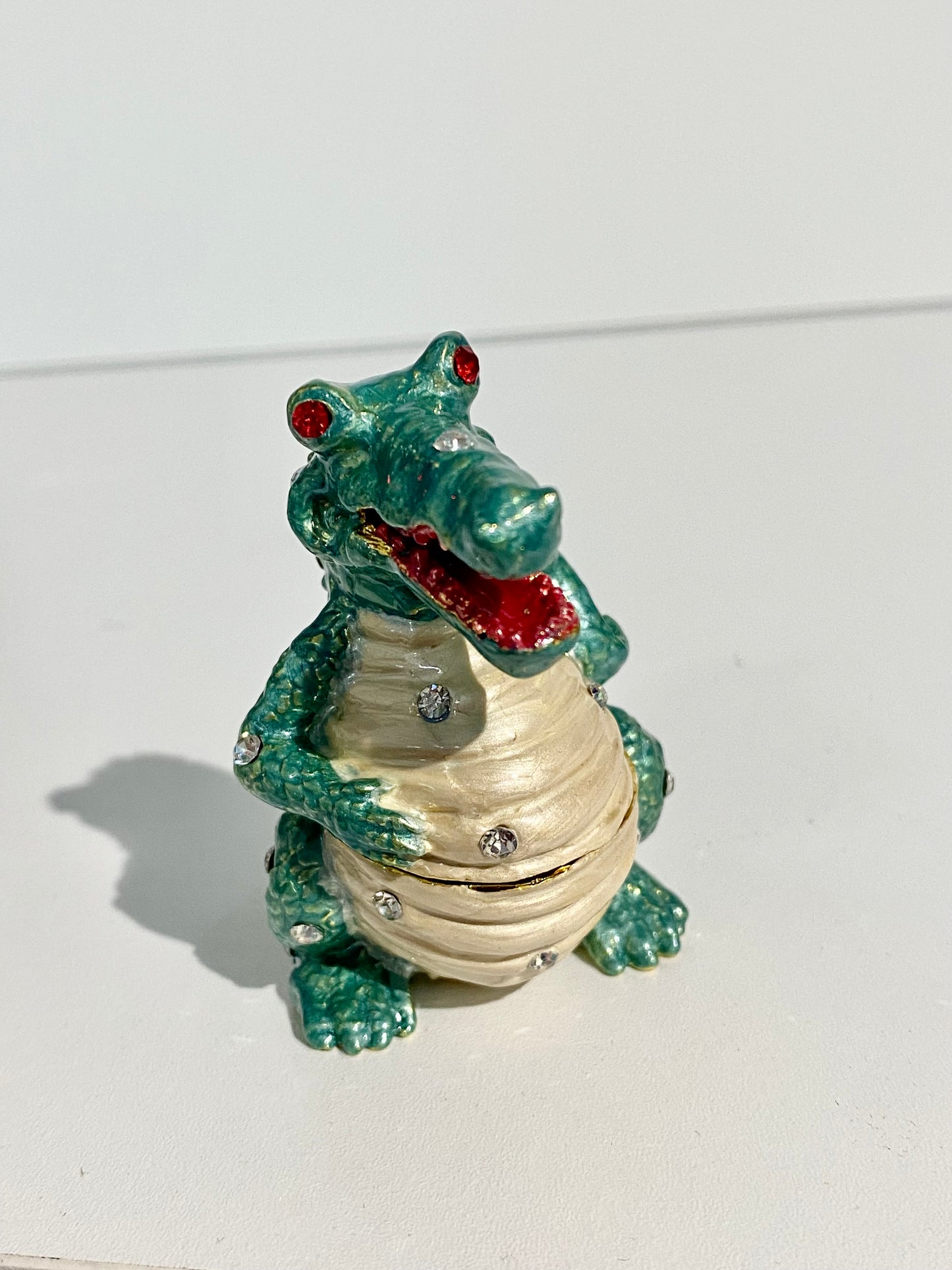 Green Sitting Alligator Trinket Box