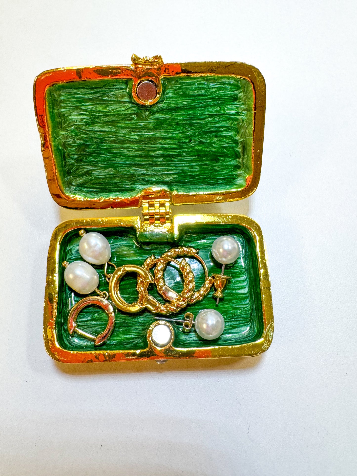 Vintage Red & Green Sewing Machine Trinket Box