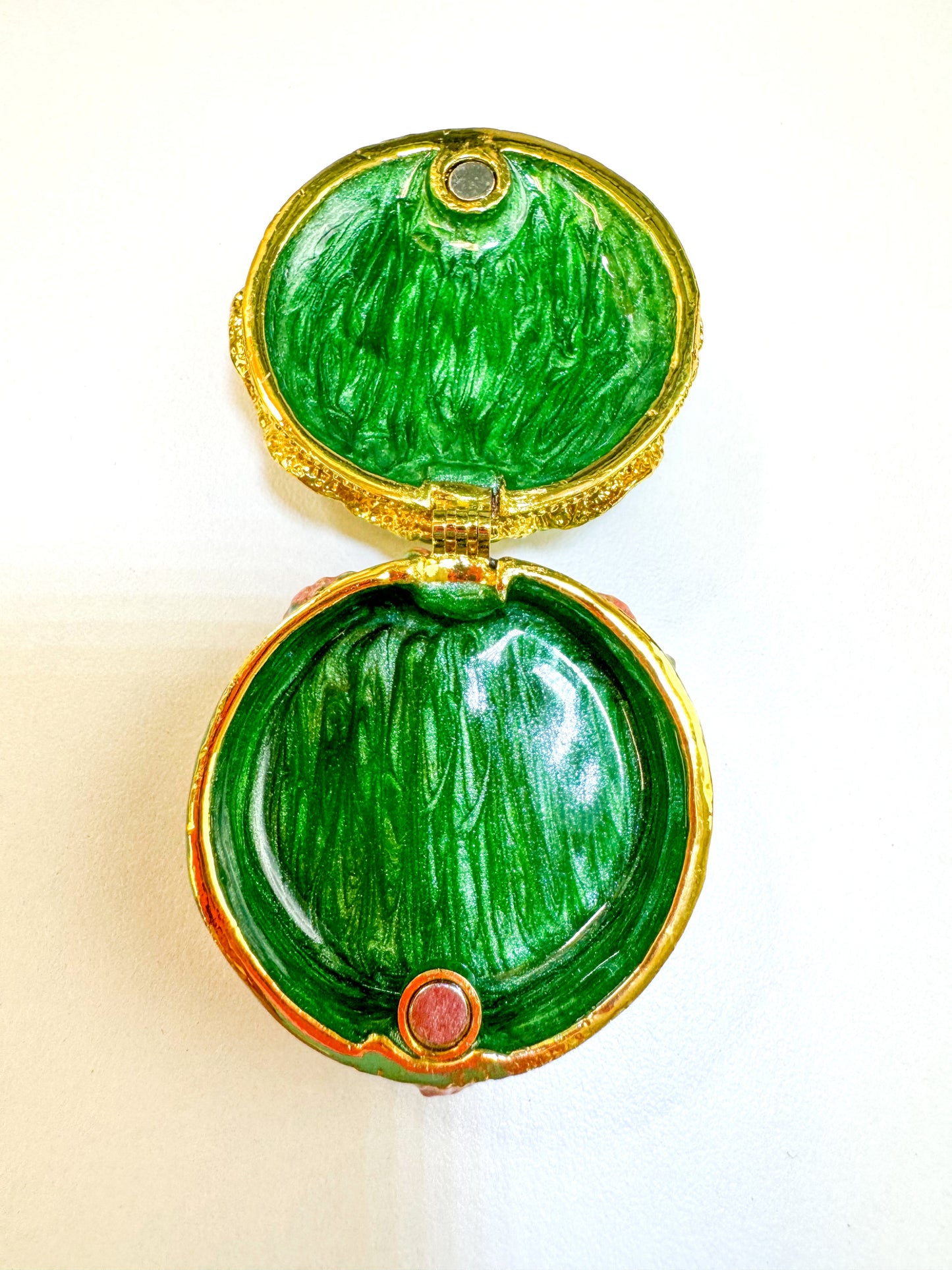 Four Frogs On a Lily Pad Trinket Box