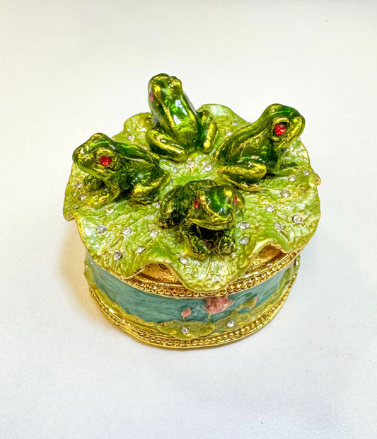 Four Frogs On a Lily Pad Trinket Box