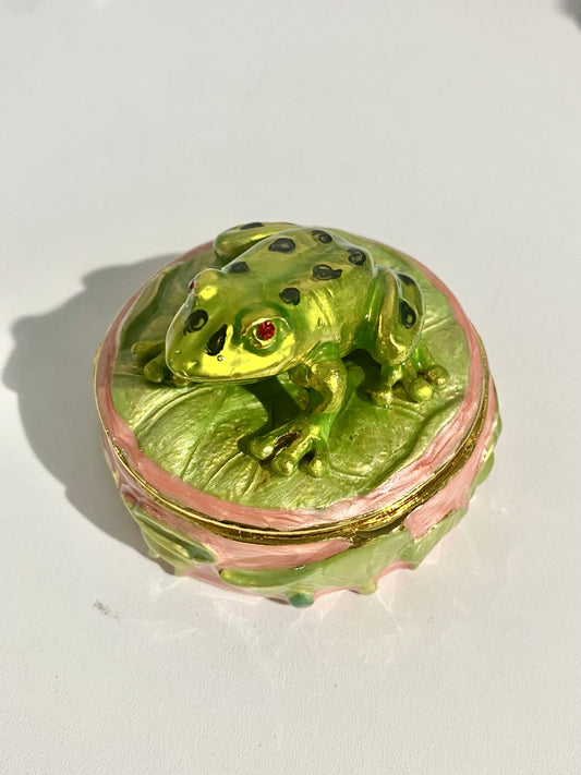 Frog On a Lily Pad Trinket Box