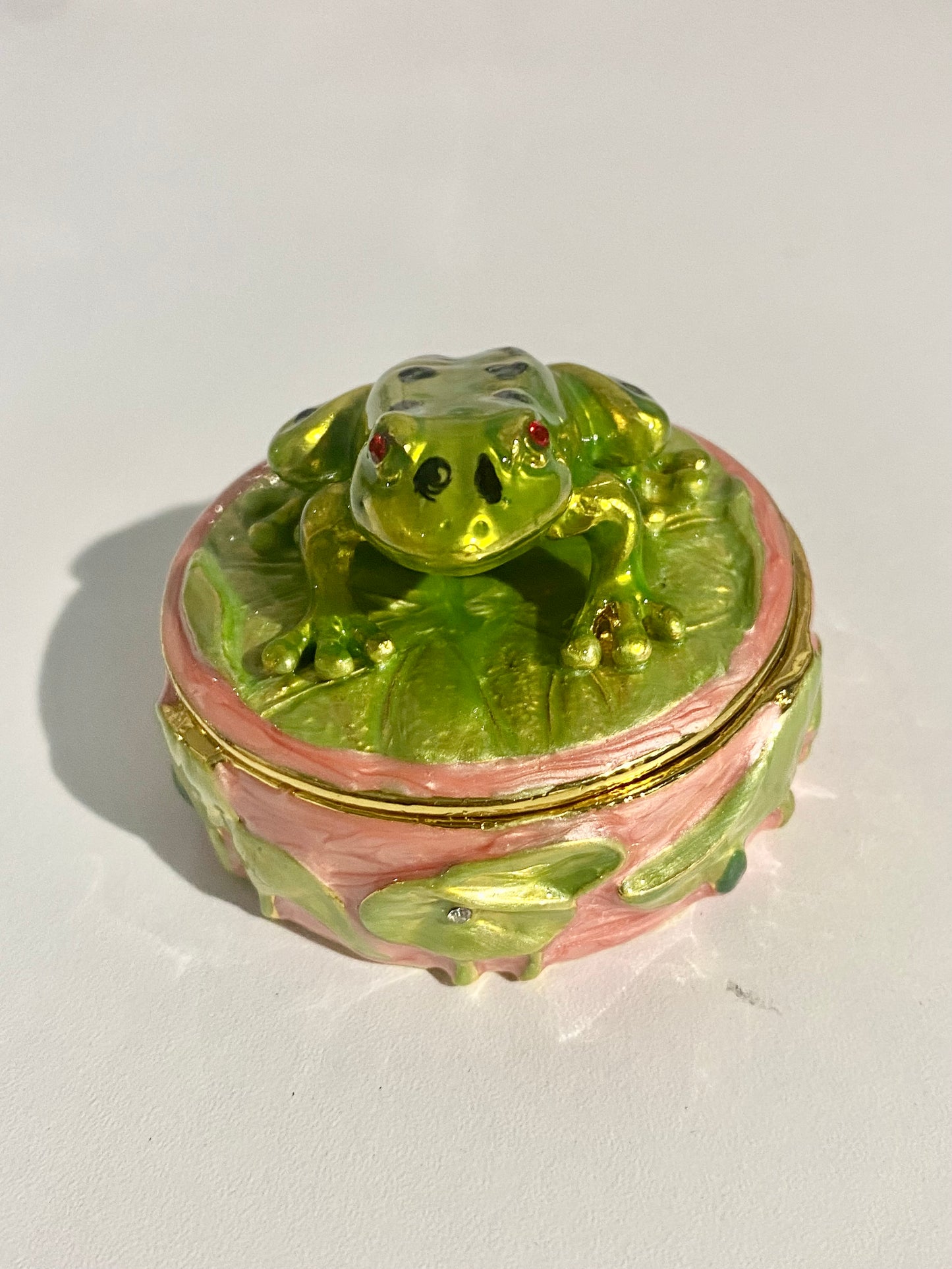 Frog On a Lily Pad Trinket Box